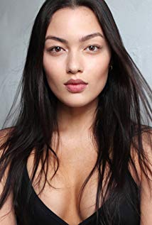 Mia Kang