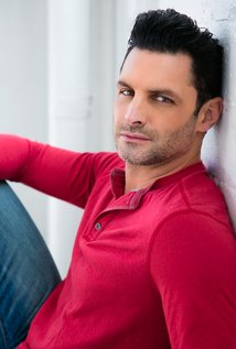 Johnny Santiago