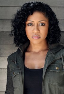 Ammie Leonards
